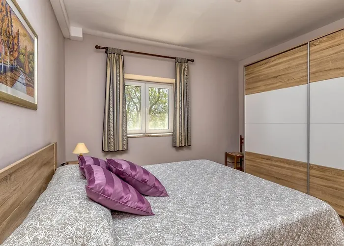 게스트하우스 Rinaldis Kaštelir