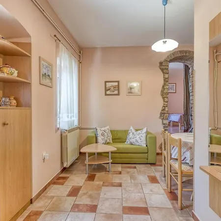 Rinaldis بيت ضيافة Kaštelir